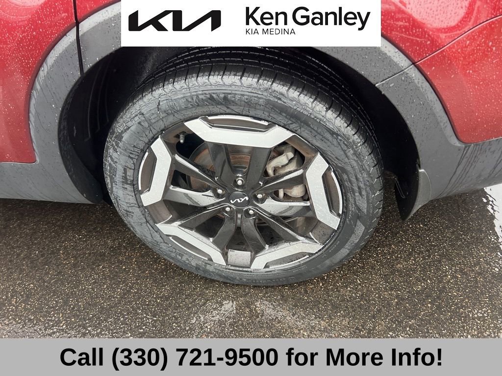 Certified 2023 Kia Telluride EX w/ EX Captain's Chair Package image 24