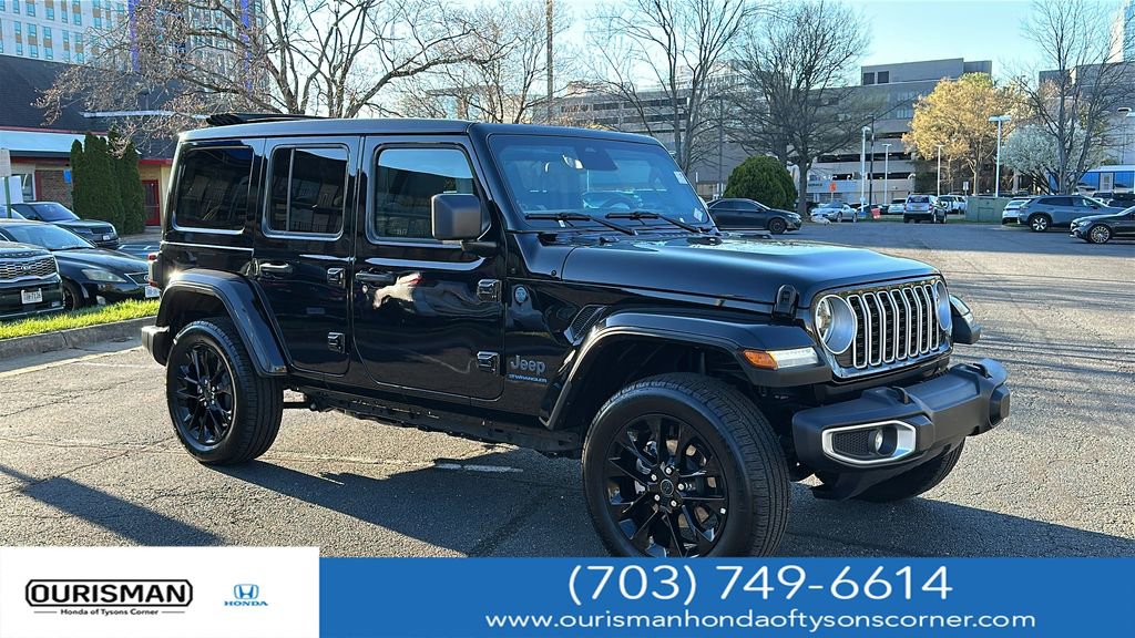 Used 2025 Jeep Wrangler Unlimited Sahara w/ Safety Group image 1