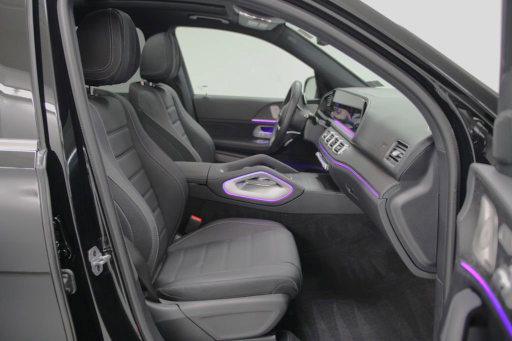 Certified 2026 Mercedes-Benz GLS 450 4MATIC image 17