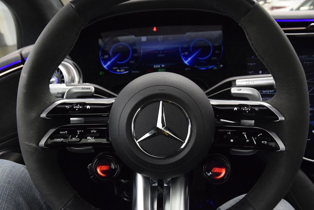 Used 2023 Mercedes-Benz EQS AMG 4MATIC w/ Trim Level Package image 22