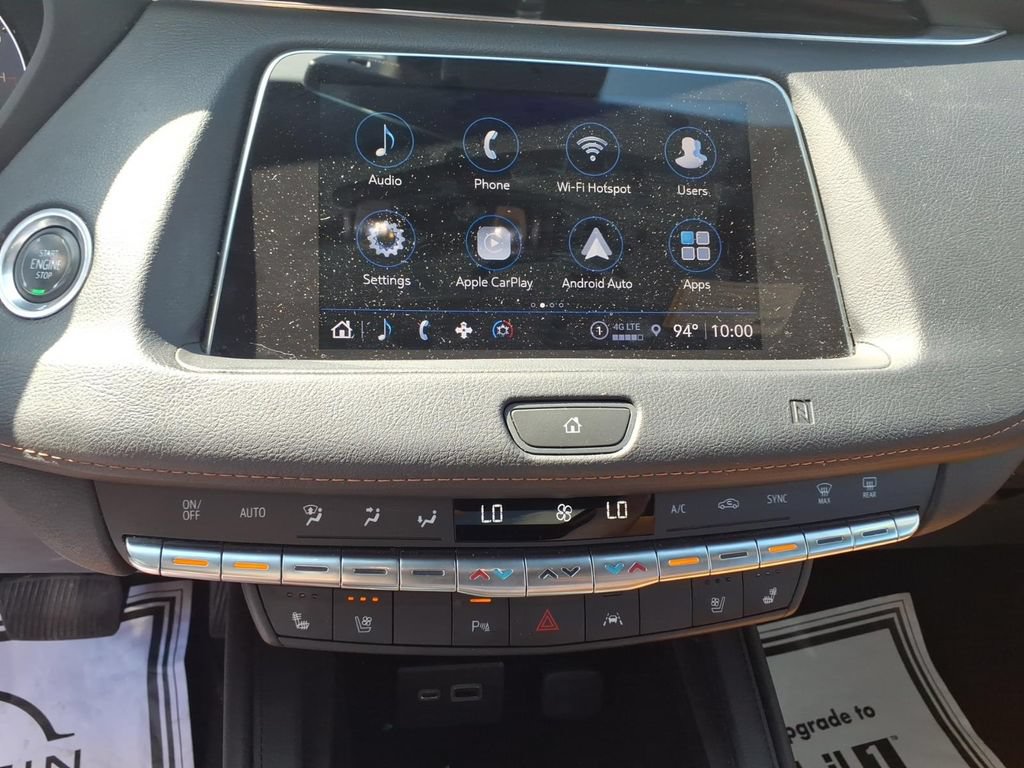 Used 2021 Cadillac XT4 Premium Luxury FWD image 9