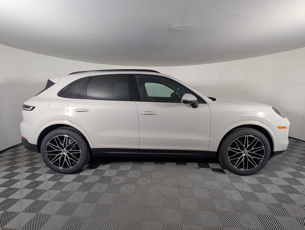 New 2026 Porsche Cayenne image 8