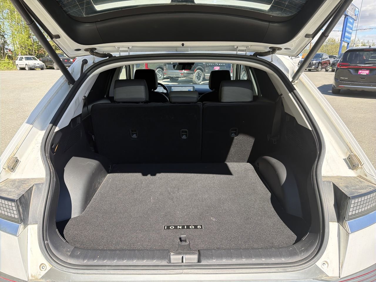 Used 2023 Hyundai Ioniq 5 Limited w/ Cargo Package AWD/4WD image 23