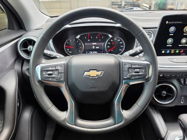 Used 2025 Chevrolet Blazer LT AWD/4WD image 15