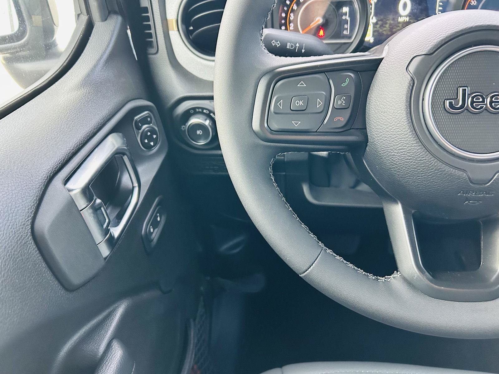 New 2025 Jeep Wrangler Unlimited Sport AWD/4WD image 21