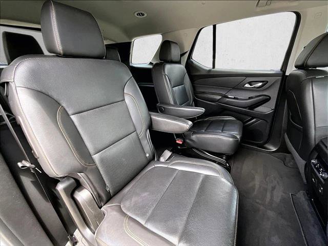 Used 2020 Chevrolet Traverse Premier FWD image 28