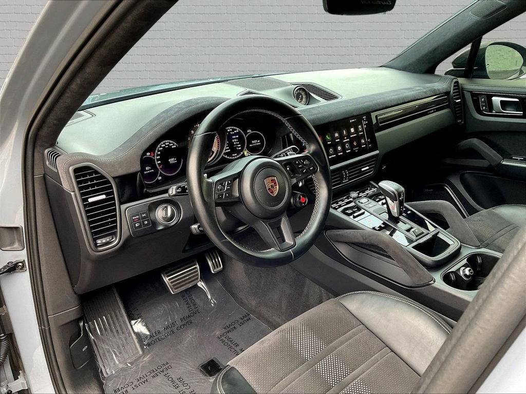 Used 2022 Porsche Cayenne Turbo GT AWD/4WD image 15