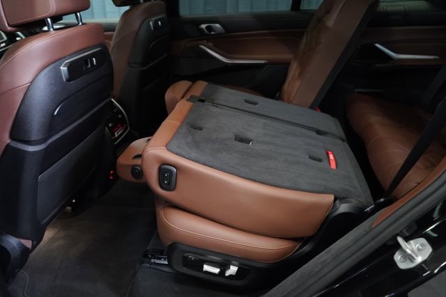 Used 2024 BMW X7 xDrive40i w/ Executive Package AWD/4WD image 58