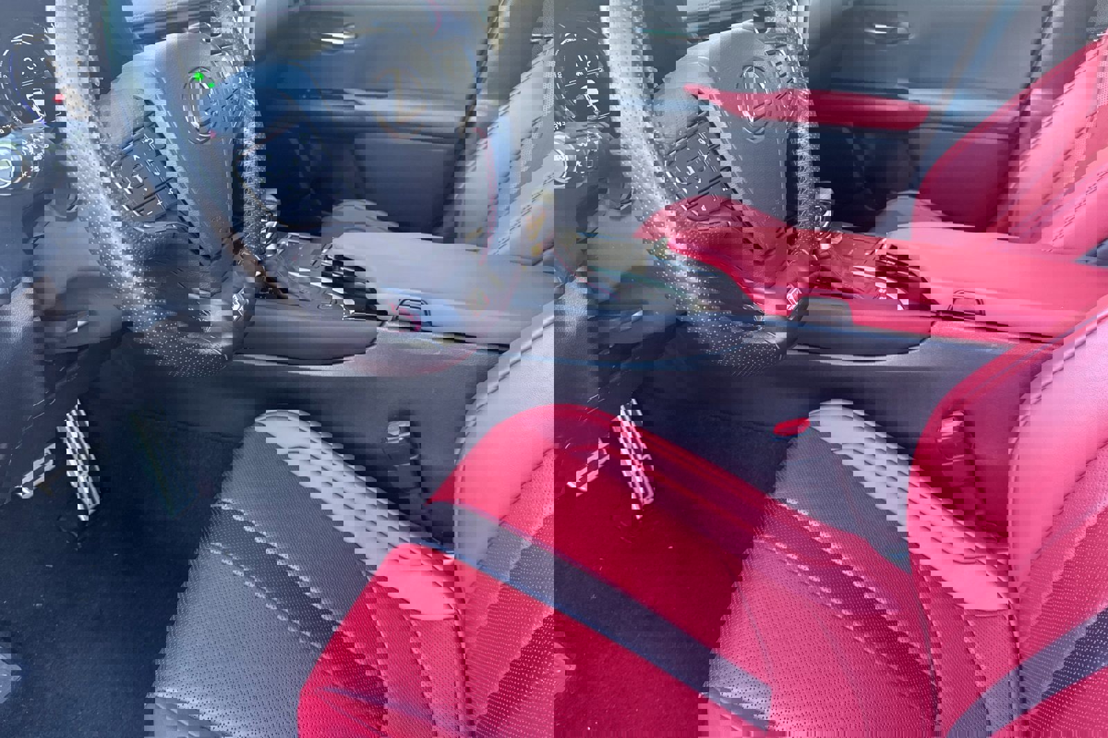 Used 2021 Lexus UX 250h F Sport w/ Accessory Package (Z2) image 11