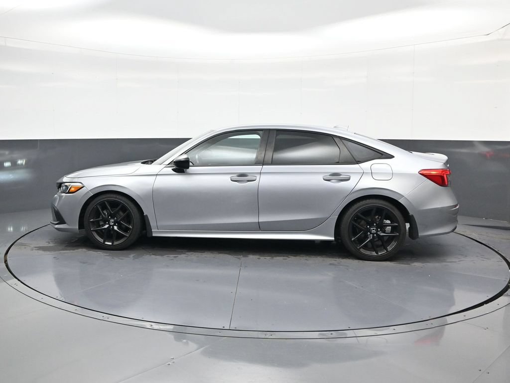Used 2023 Honda Civic Sport image 5