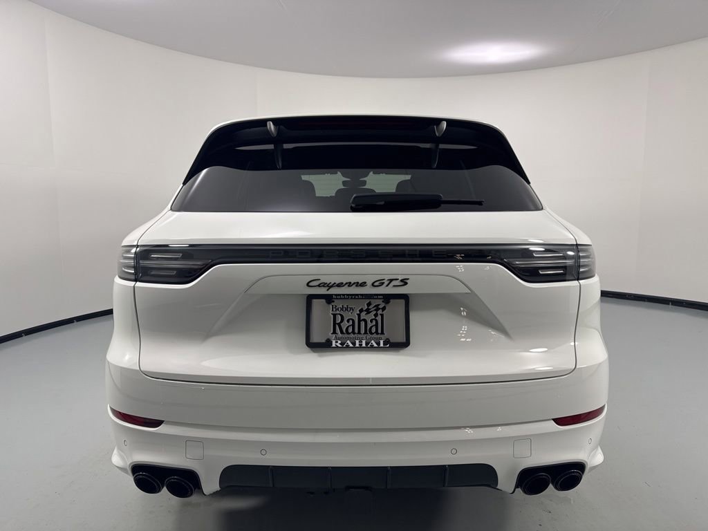 Used 2023 Porsche Cayenne GTS AWD/4WD image 2