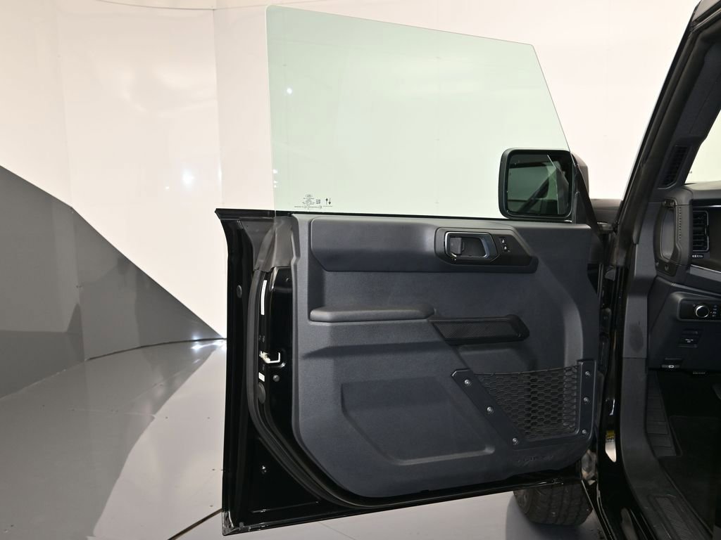 Used 2025 Ford Bronco Big Bend image 11