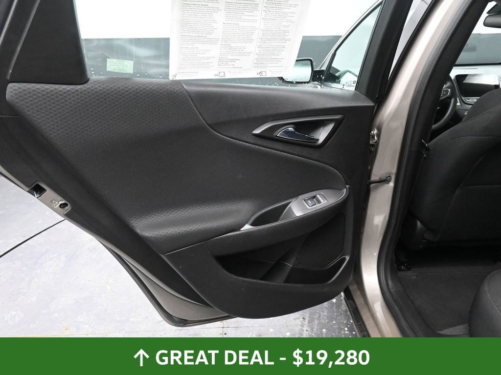 Used 2025 Chevrolet Malibu LT image 27