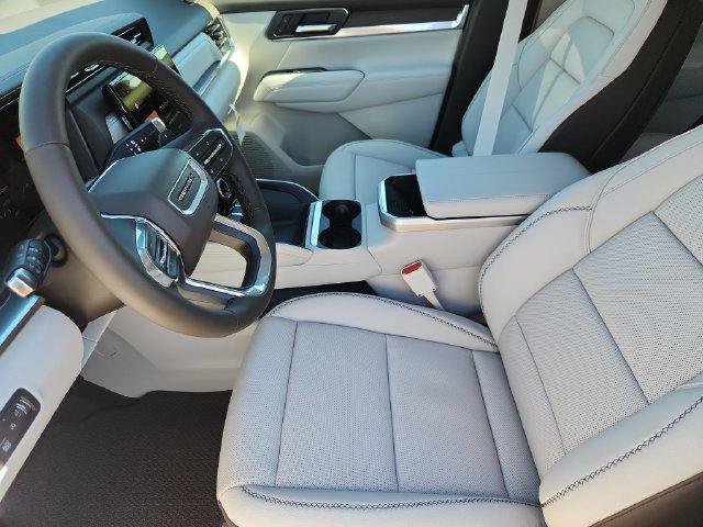 New 2027 GMC Terrain Denali AWD/4WD image 9