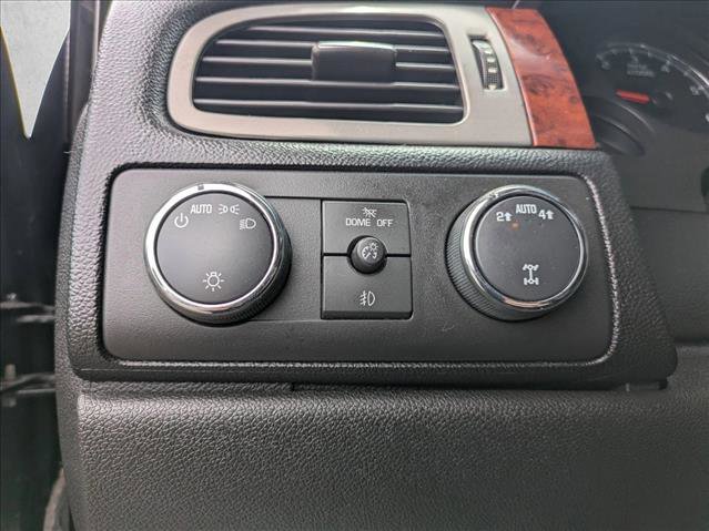 Used 2013 GMC Yukon XL SLT AWD/4WD image 13