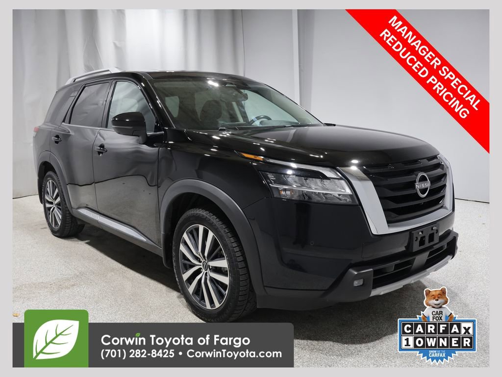 Used 2022 Nissan Pathfinder Platinum w/ Cargo Package image 1