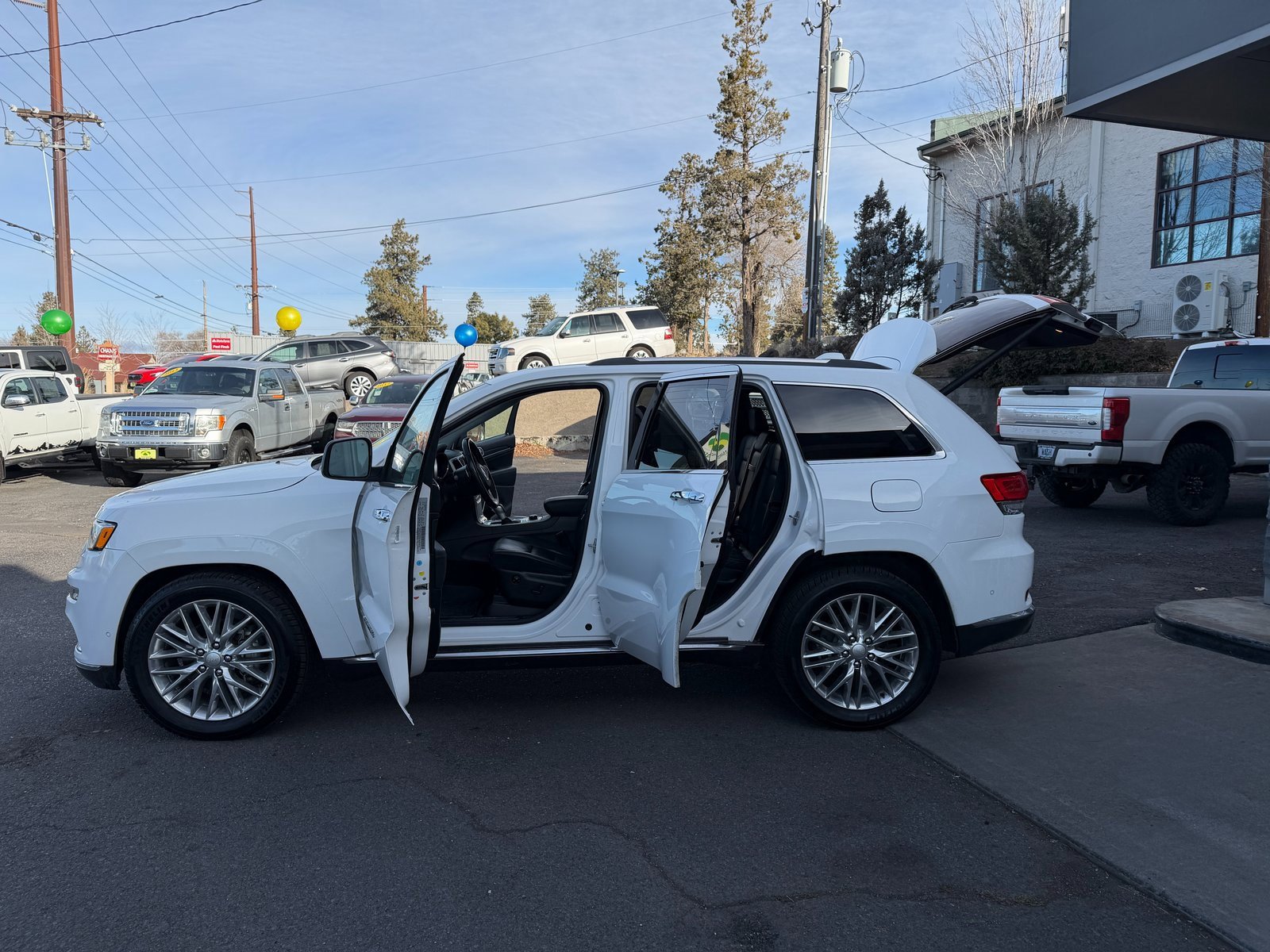 Used 2018 Jeep Grand Cherokee Summit image 7