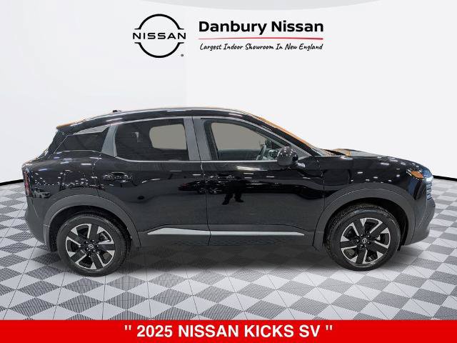Certified 2025 Nissan Kicks SV w/ SV Premium Package AWD/4WD image 2