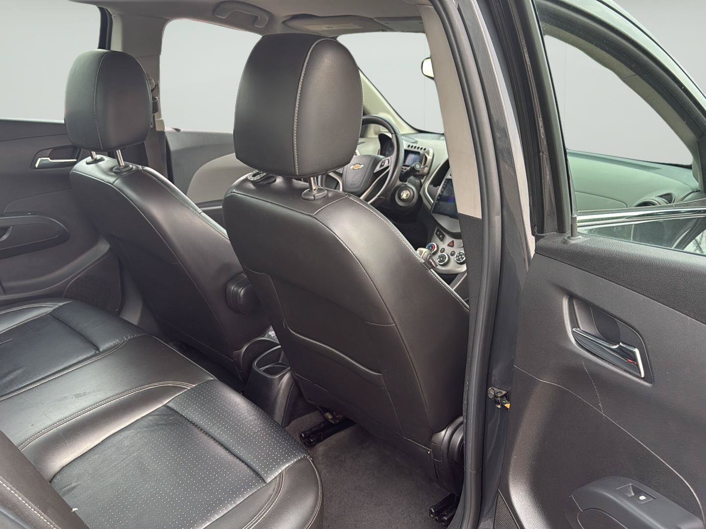 Used 2015 Chevrolet Sonic LTZ FWD image 13