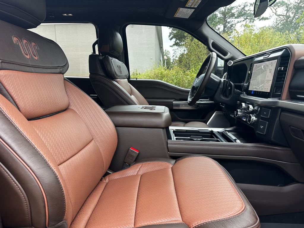 New 2025 Ford F250 King Ranch w/ Chrome Package image 46