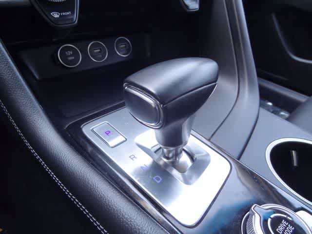 Used 2023 Genesis G70 2.0T RWD image 40