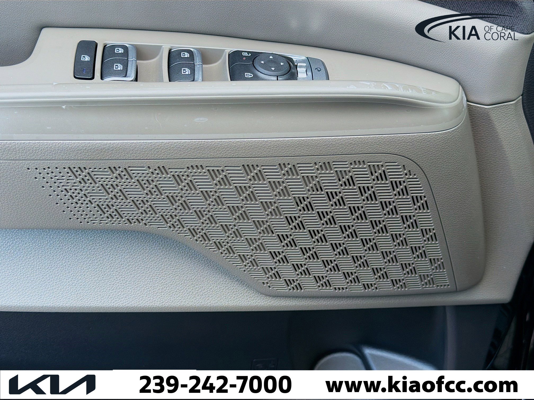 New 2026 Kia Carnival EX image 24