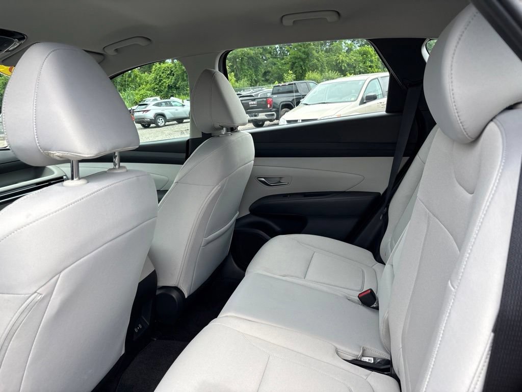 Used 2026 Hyundai Tucson SE AWD/4WD image 15