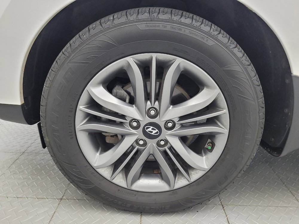 Used 2015 Hyundai Tucson SE AWD/4WD image 31