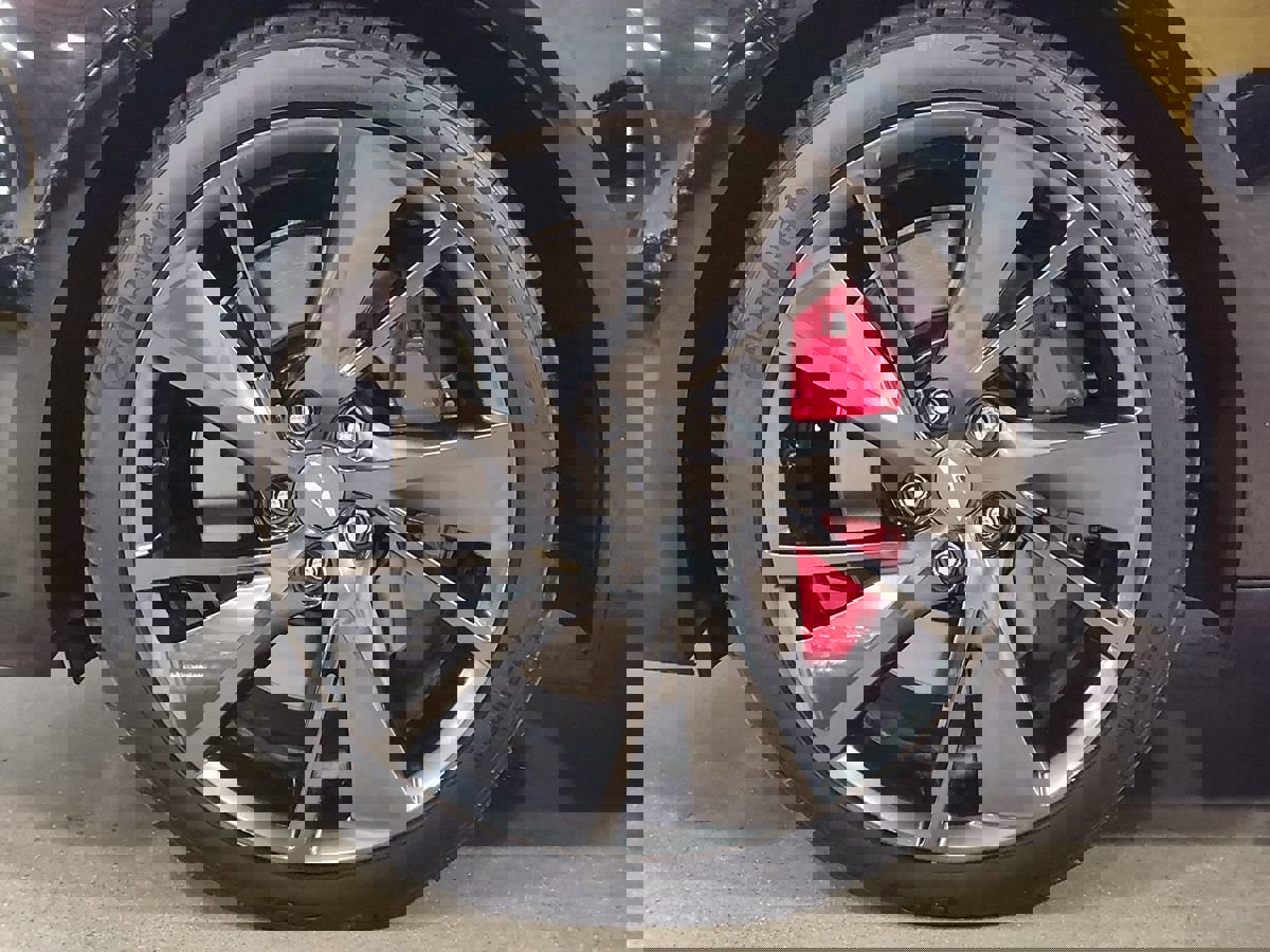 Used 2022 Genesis G70 3.3T RWD image 26