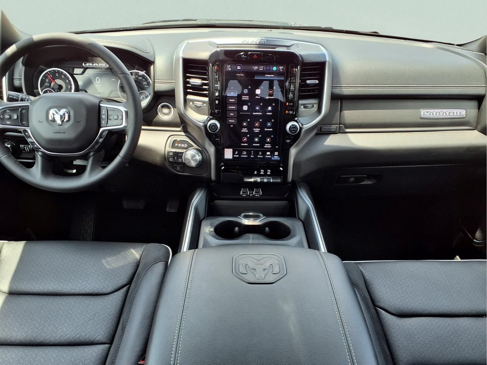 Used 2026 RAM 1500 Laramie AWD/4WD image 13