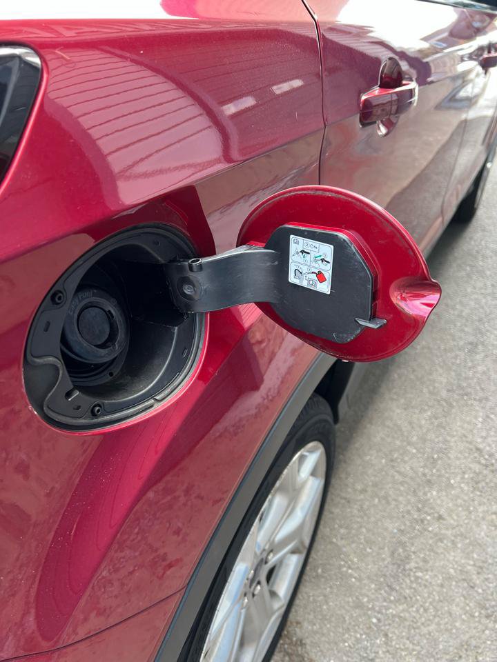 Used 2019 Ford Escape Titanium AWD/4WD image 5