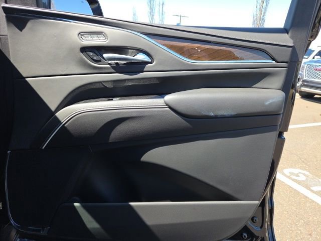 Certified 2023 Cadillac Escalade ESV Premium Luxury Platinum image 26