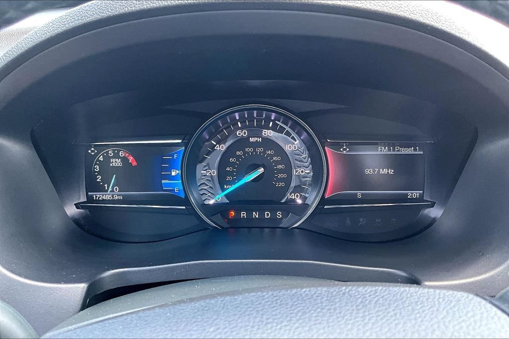 Used 2018 Ford Explorer XLT w/ XLT Appearance Package AWD/4WD image 19