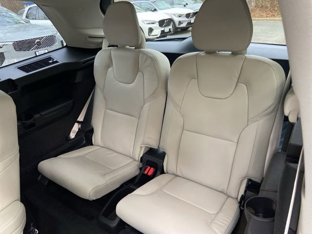 New 2026 Volvo XC90 B6 Ultra image 16