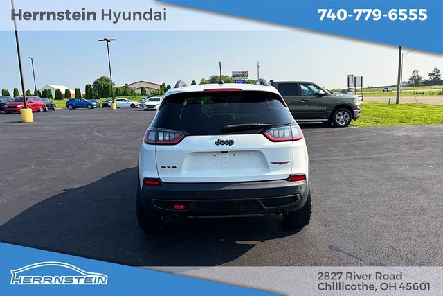 Used 2019 Jeep Cherokee Trailhawk AWD/4WD image 30