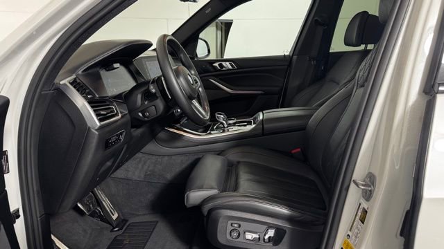 Certified 2023 BMW X5 M50i w/ Executive Package image 10