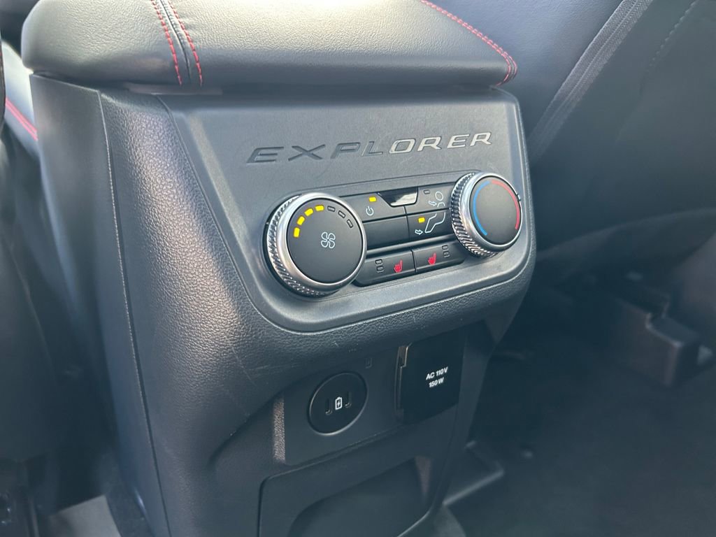 Used 2025 Ford Explorer ST AWD/4WD image 36