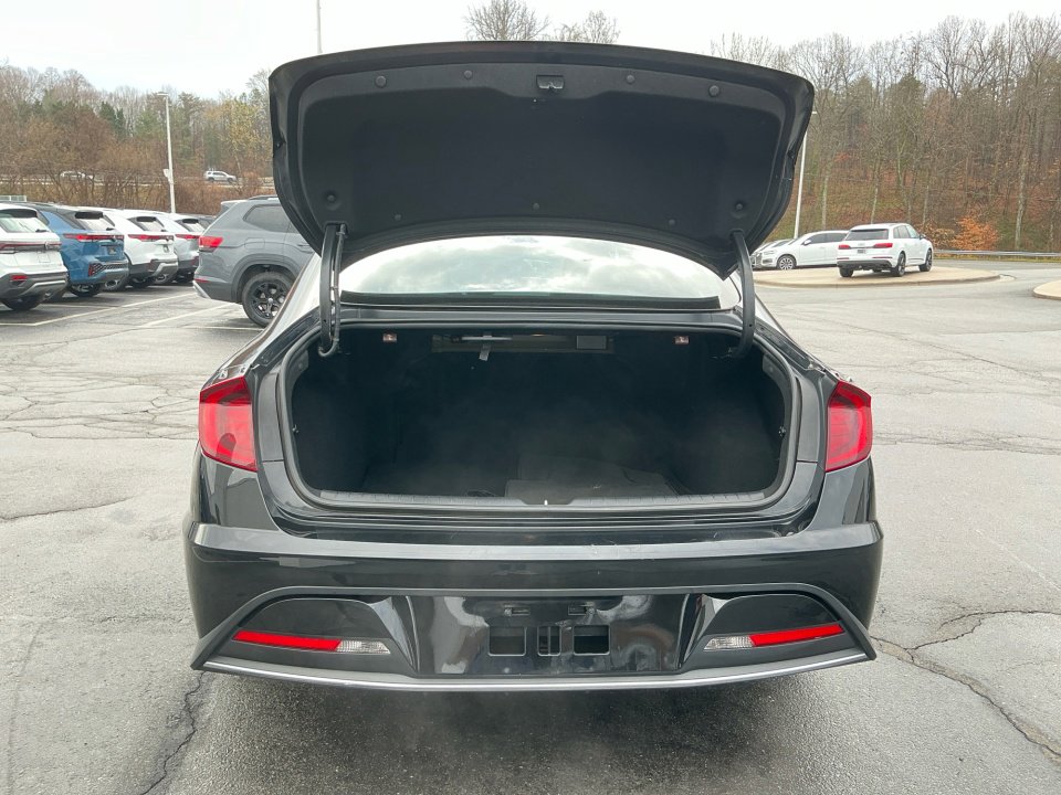 Used 2021 Hyundai Sonata SE w/ Cargo Package FWD image 18
