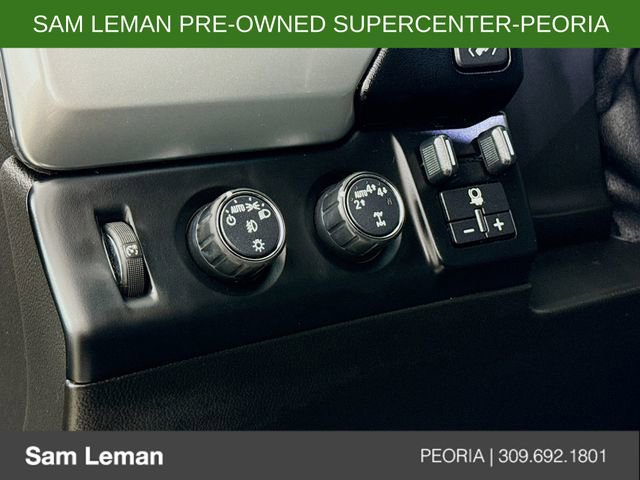 Used 2019 Chevrolet Suburban Premier image 10