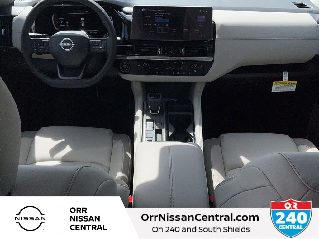 New 2026 Nissan Pathfinder SL image 15