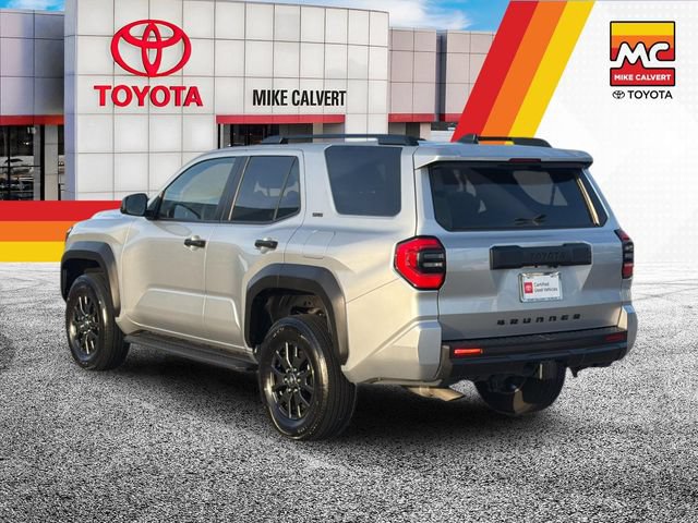 Certified 2025 Toyota 4Runner SR5 AWD/4WD image 3