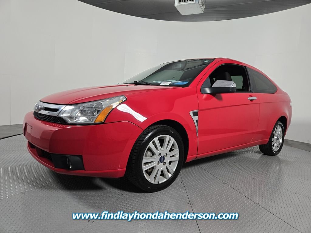 Used 2008 Ford Focus SE FWD image 2