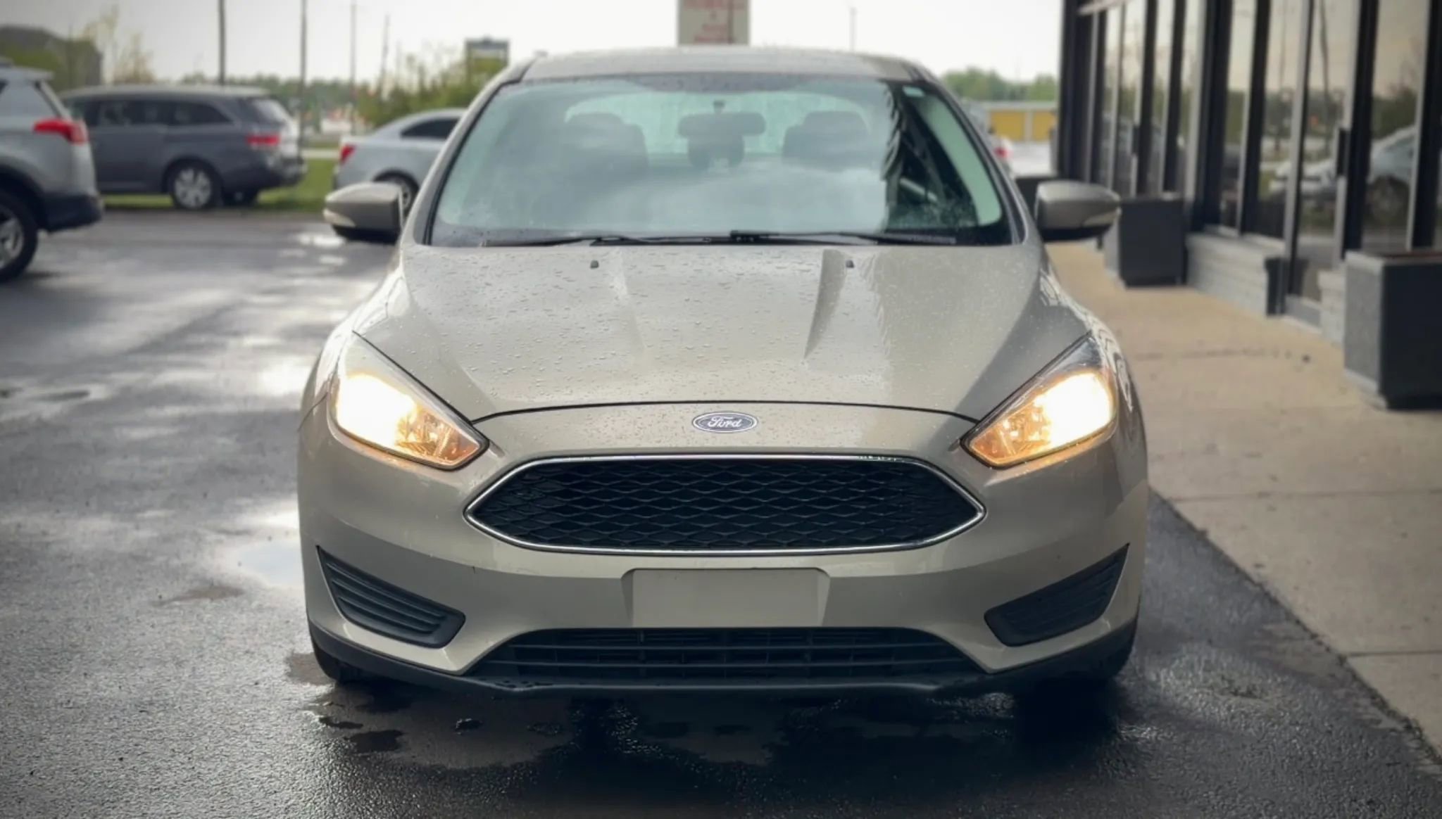 Used 2016 Ford Focus SE w/ SE Power Seat Package FWD image 6