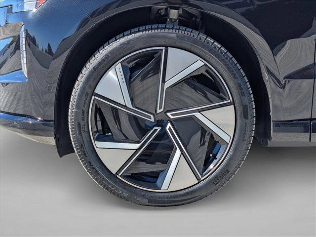 New 2025 Volvo EX90 Ultra image 11