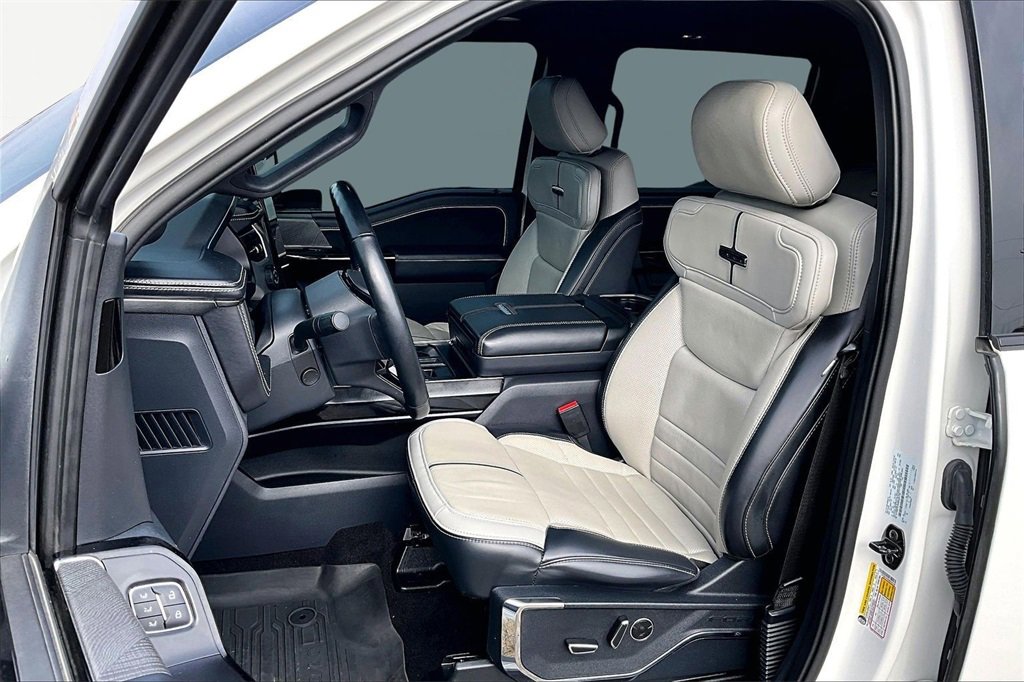 Certified 2022 Ford F150 Lightning Platinum image 26