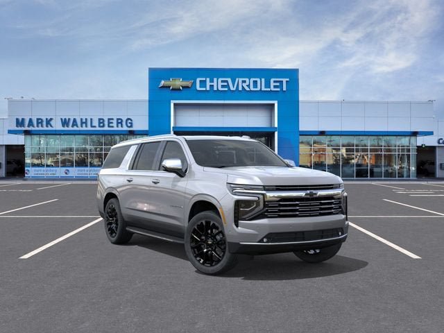 New 2026 Chevrolet Suburban Premier w/ Sun And Tow Package AWD/4WD video 1