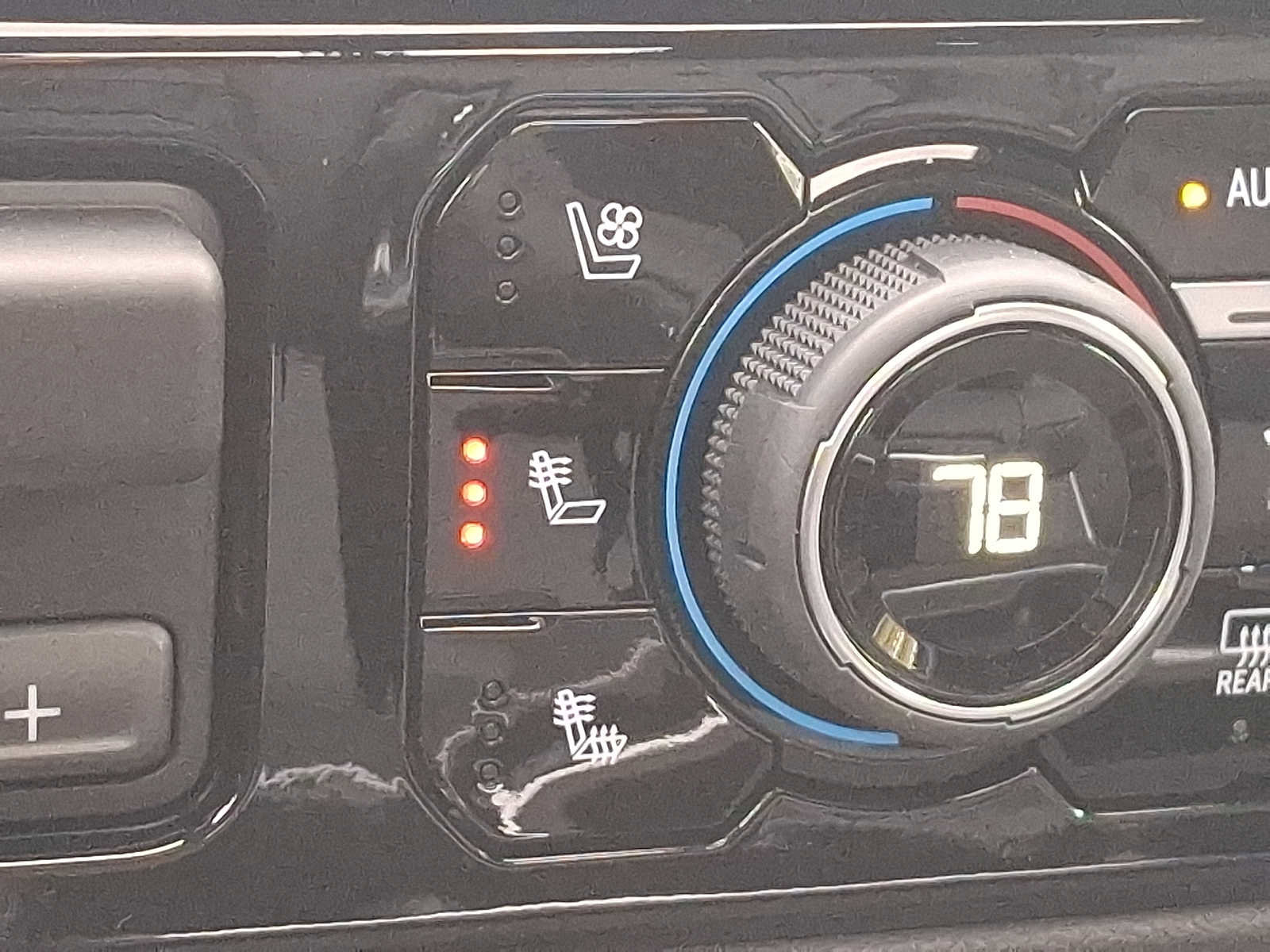 New 2025 Chevrolet Silverado 2500 LTZ w/ LTZ Premium Package image 23