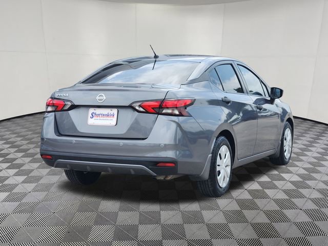 Used 2020 Nissan Versa S FWD image 4