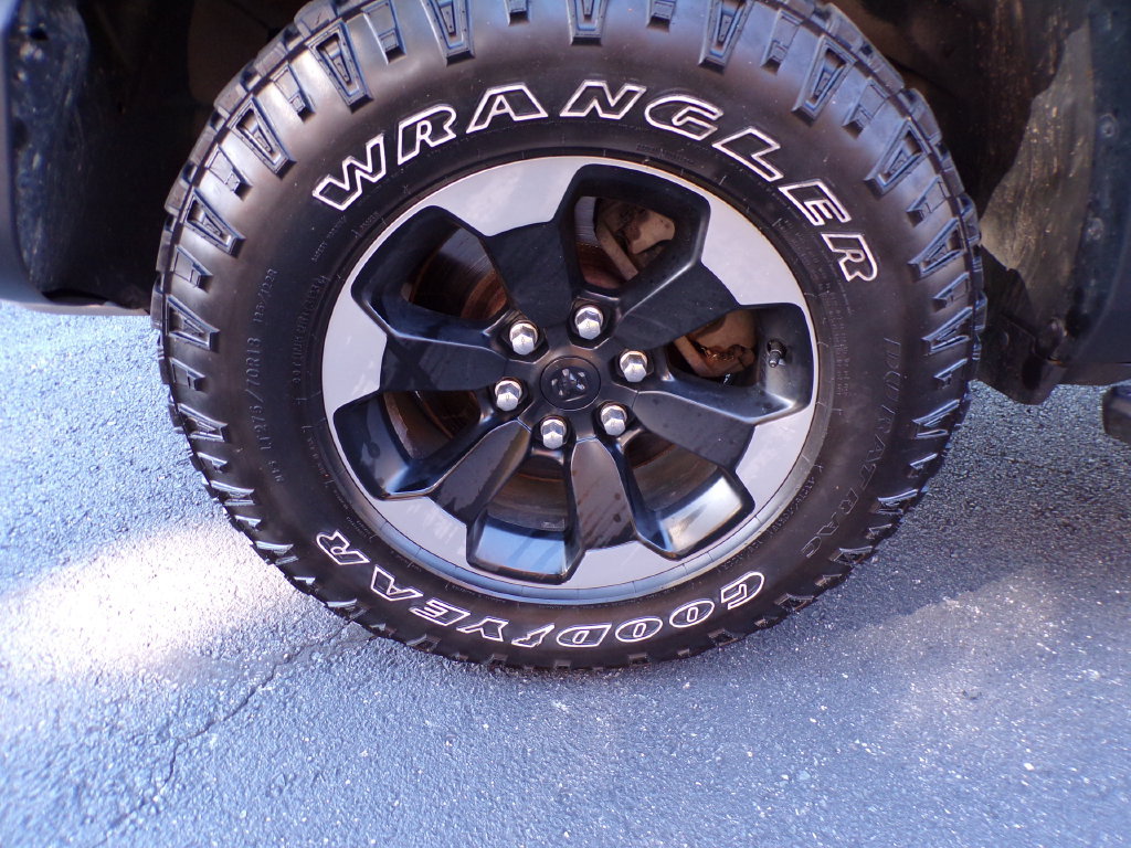 Used 2019 RAM 1500 Rebel w/ Rebel Level 2 Equipment Group AWD/4WD image 4