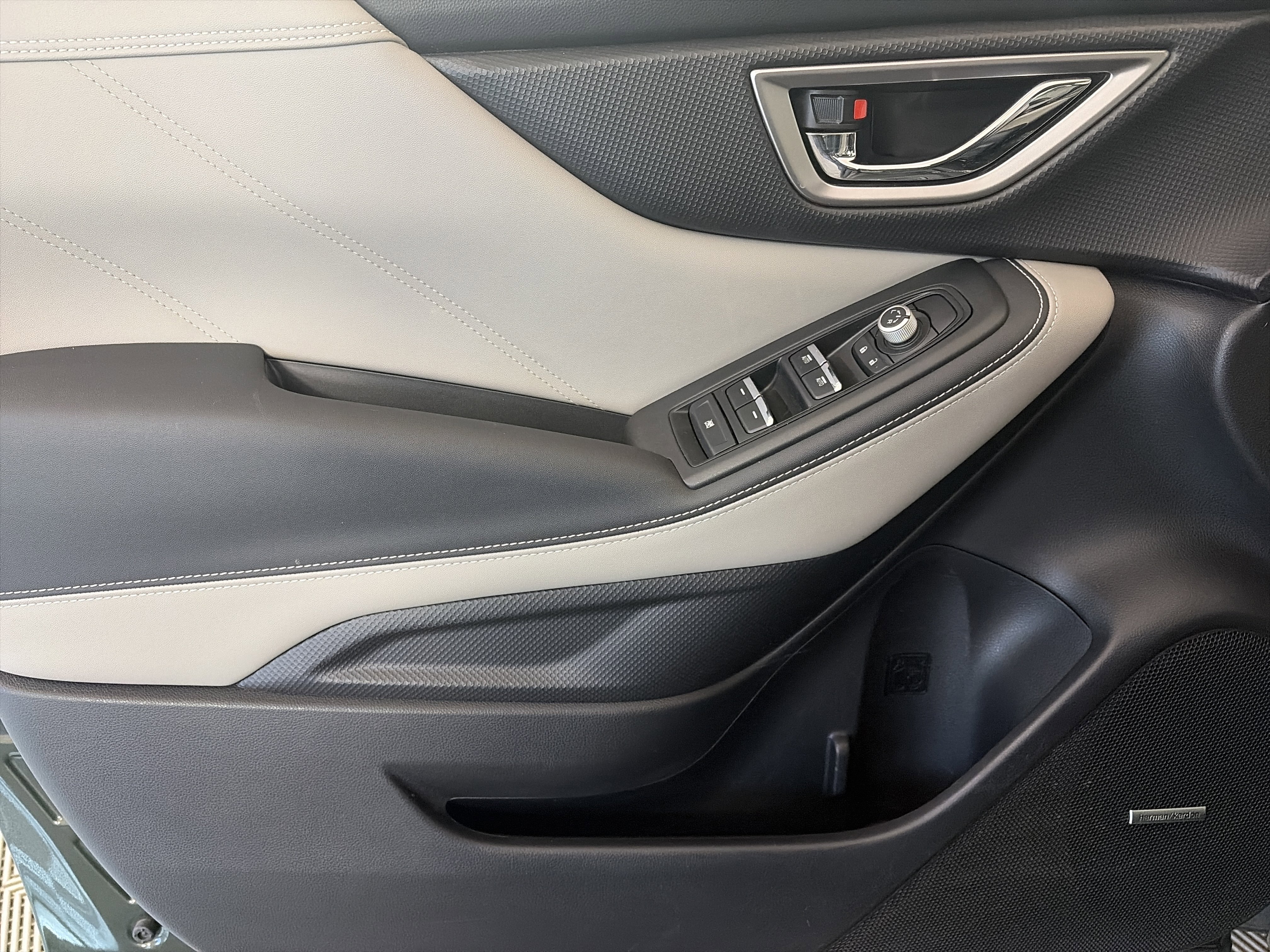 Certified 2023 Subaru Forester Limited image 18